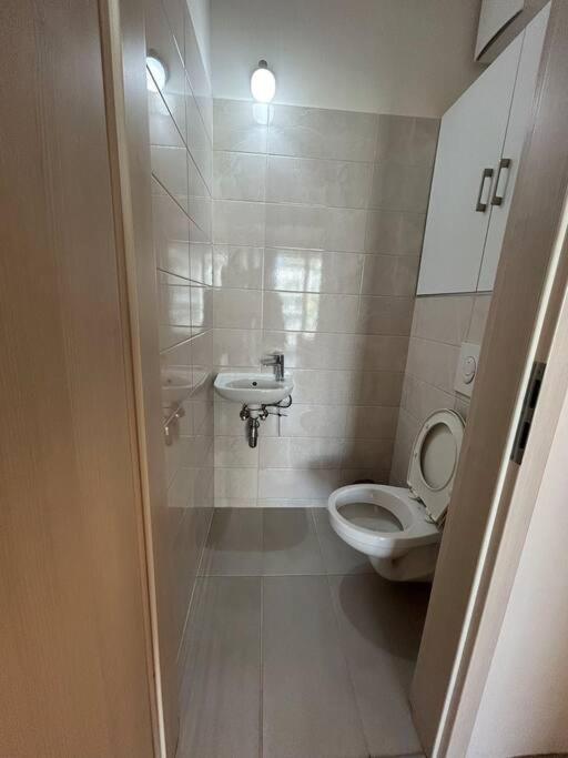 Apartament Modern With Garage Budapeszt