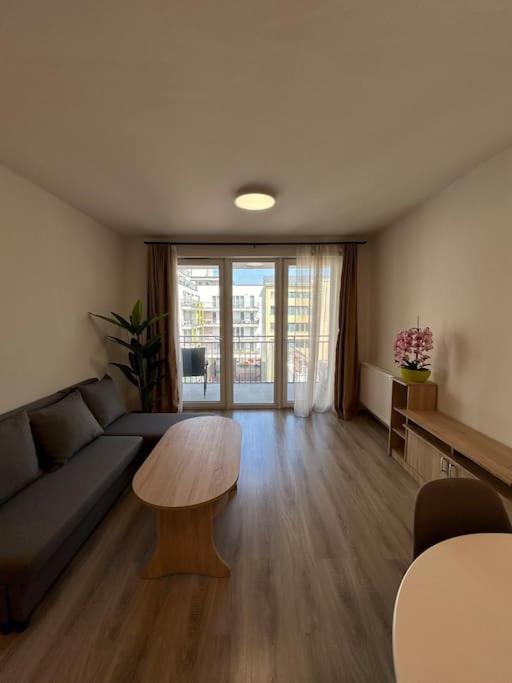 Modern With Garage Apartment Budapest