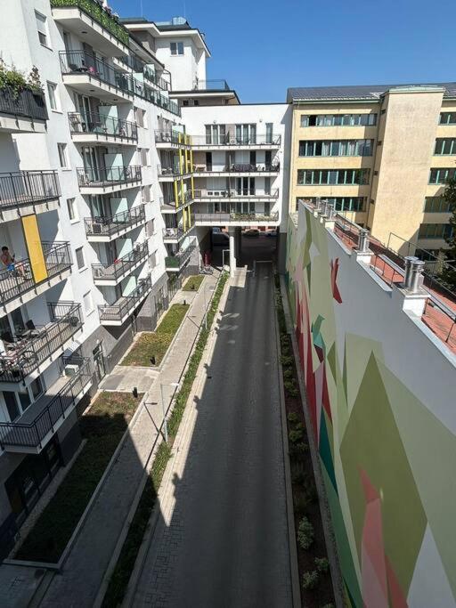 Modern With Garage Apartment *